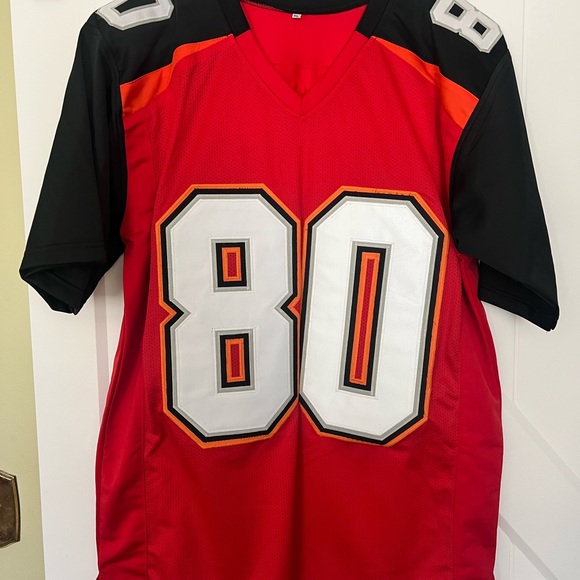 Signed OJ Howard Jersey - Picture 5 of 5